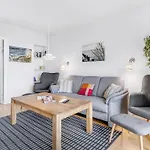 Apartman Anthonie By Interhome