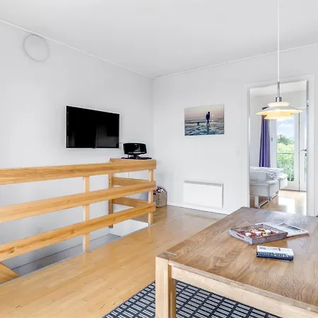 Lejlighed Anthonie By Interhome *